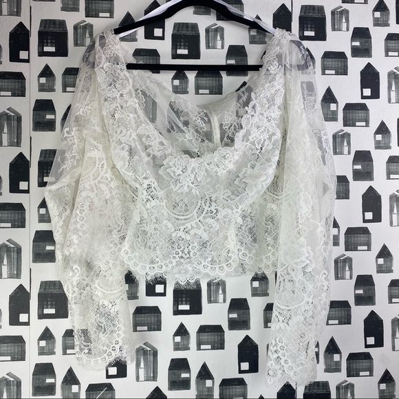 NWT Wedding Dress Lace Overtop with Sleeves - Picture 7 of 7